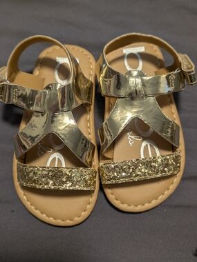 NWT Toddler Girls' Size 5 Gold Glitter Strap Sandals And Pink Velcro Shoes